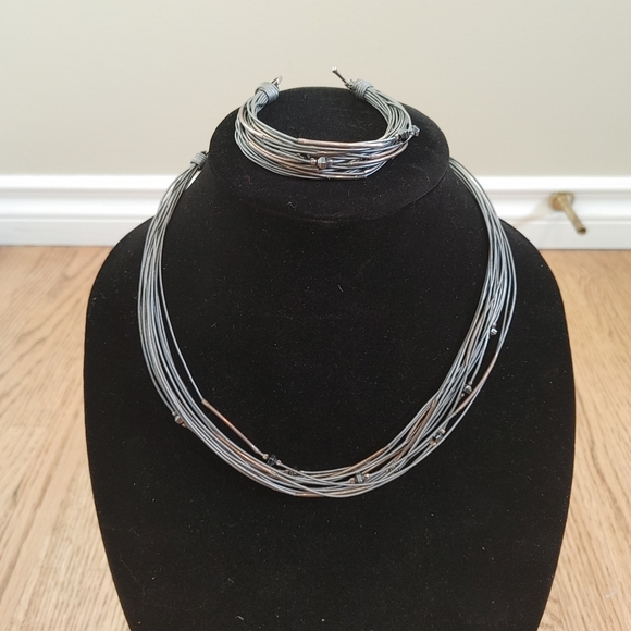 SILPADA leather necklace with real silver and hematite - Picture 4 of 7